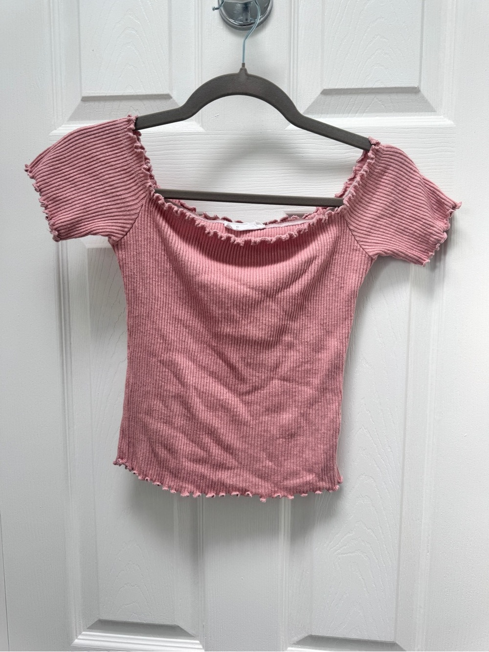 Sage Ribbed Off-Shoulder Rose Pink Crop Top